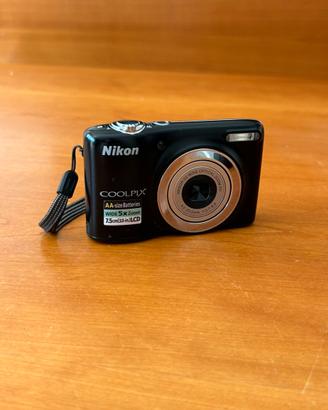 Nikon Coolpix L25