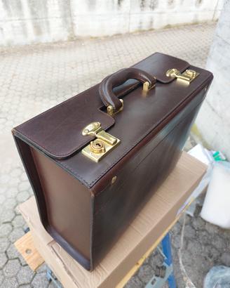 borsa "pilotina"