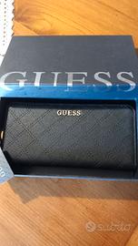 portafoglio donna GUESS