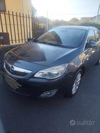 Opel Astra j 