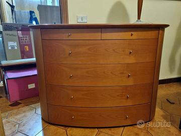 Comò in legno 5 cassetti bombato