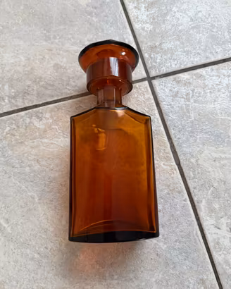 Bottiglia antica da farmacia in vetro vintage