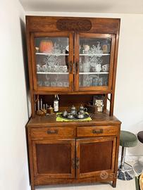 Credenza con vetrina vintage