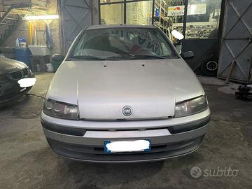 Ricambi Fiat Punto 1.2 benz 16V 80cv del 2000