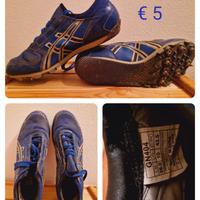 Scarpe chiodate ASICS salto in lungo