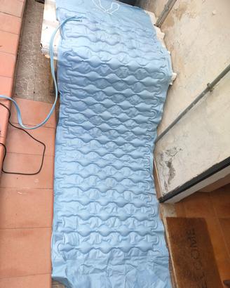 materasso antidecubito Kometa con compressore 