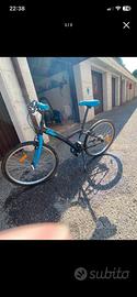 bicicletta per ragazzini tenuta molto bene