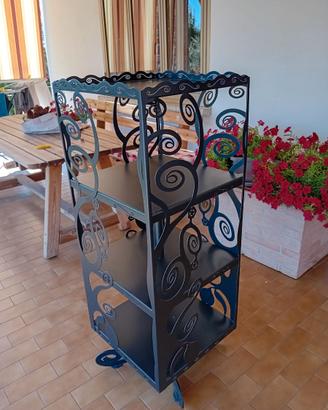 Libreria girevole in ferro