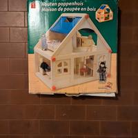 casetta delle bambole 