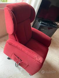 Poltrona alzapersona elettrica motirizzata
