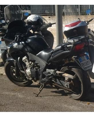 Vendita moto CBF 600 35000km