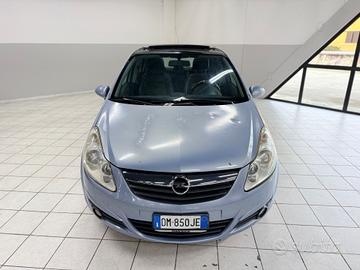 Opel Corsa 1.2 5 porte Easytronic Cosmo