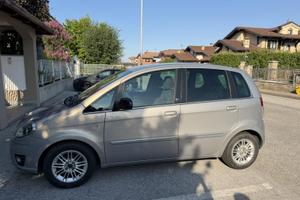 Lancia Musa 1400 GPL