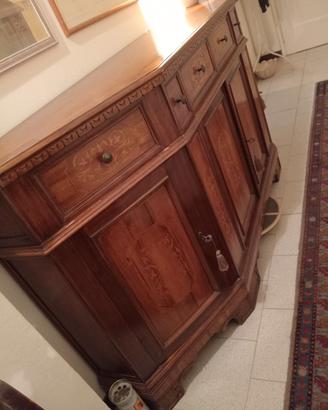 Credenza