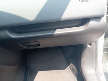 Cassetto portaoggetti OPEL MERIVA B 2010