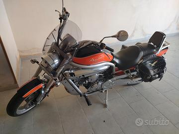 Hyosung Aquila GV 650 - 2007