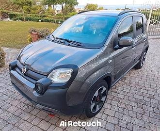FIAT Panda Cross Hybrid 1.0 70 CV