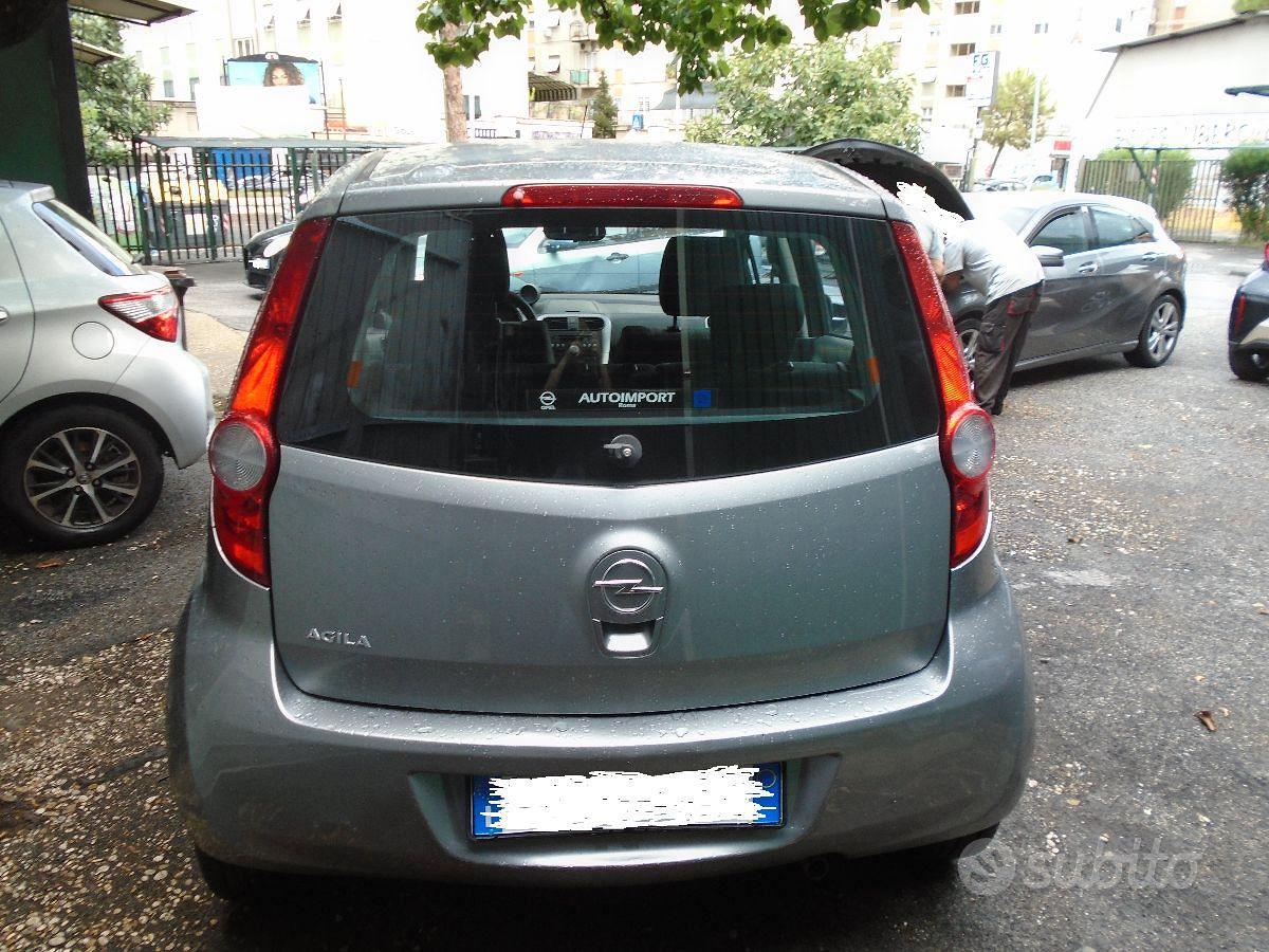 Opel Agila 2ª serie