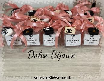 Bomboniere 18 anni borsette portachiavi .chanel.