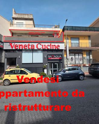 Ampio appartamento rustico Saponara C/o Stazione