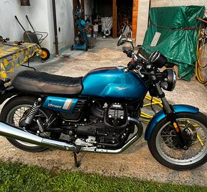 Moto Guzzi V7 III Special