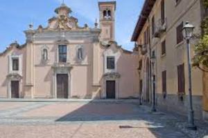 Open-Space luminoso con soppalco a MEDIGLIA