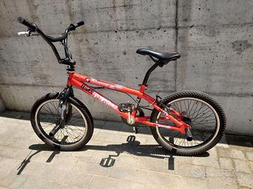 Bicicletta MBX Freestyle
