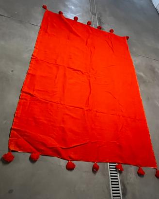 Tappeto 300cm x 190cm con pompon