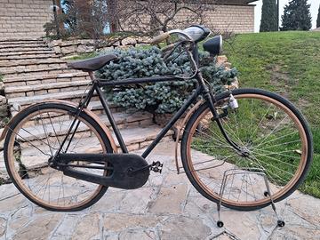 Bici d'epoca cerchi in legno 