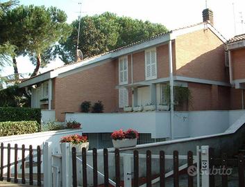 Villetta a schiera di 171 m² con più di 5 locali e