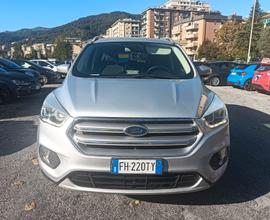 Ford Kuga 1.5 TDCI 120 CV S&S 2WD ST-Line Business