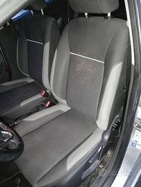 Sedile anteriore sx FORD FIESTA del 2015