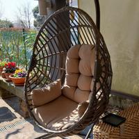 poltrona sospesa a nido con base 