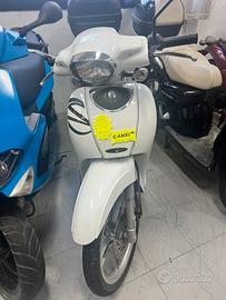 Piaggio scarabeo 50 4t