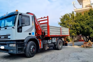 Iveco Eurotech 190 con gru da 21 m e 55.000 km 