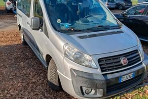  Fiat Scudo anno 2015 9 posti 