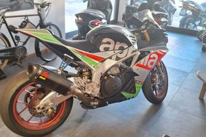 Aprilia rsv4 RF 2017