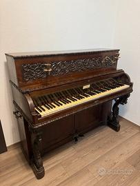 Pianoforte antico verticale Biasetti Torino