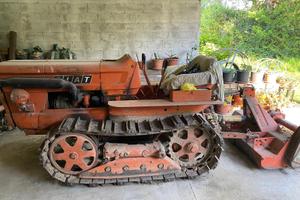 Trattore FIAT 355
