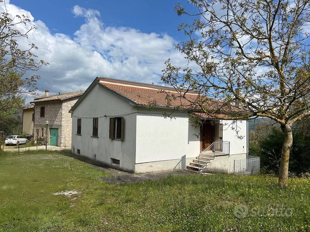 Casa – Cerreto di Spoleto, Perugia - Vista 2