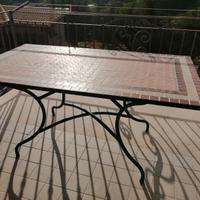 tavolo nuovo usato 3 mesi 