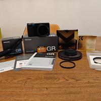 Ricoh GR IV garanz 3a adattatore filtri PARI NUOVO