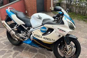 Honda CBR 600 F