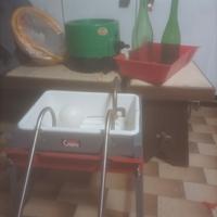 Riempitrice bottiglie vino e bottiglie 