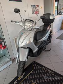 Piaggio Beverly 300 i.e.