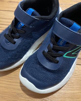 Scarpe da ginnastica bimbo New Balance nr.26