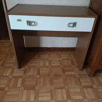 scrivania ragazzo/ino/a