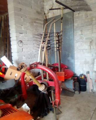 Giroandanatore voltafieno - macchina agricola