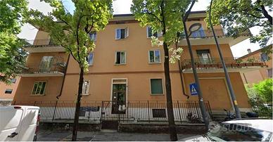 Appartamento di 152 m² con più di 5 locali a Veron