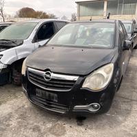 Muso OPEL AGILA 2012